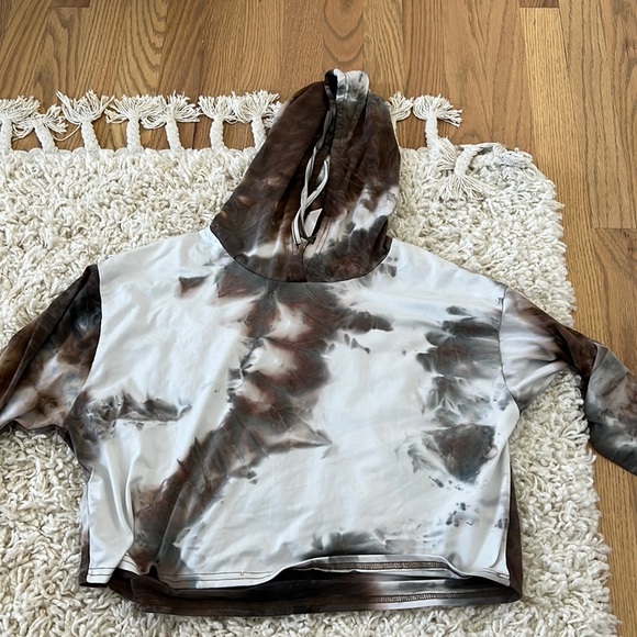 Suzzi tie die cropped sweatshirt XL in kids - Picture 1 of 1